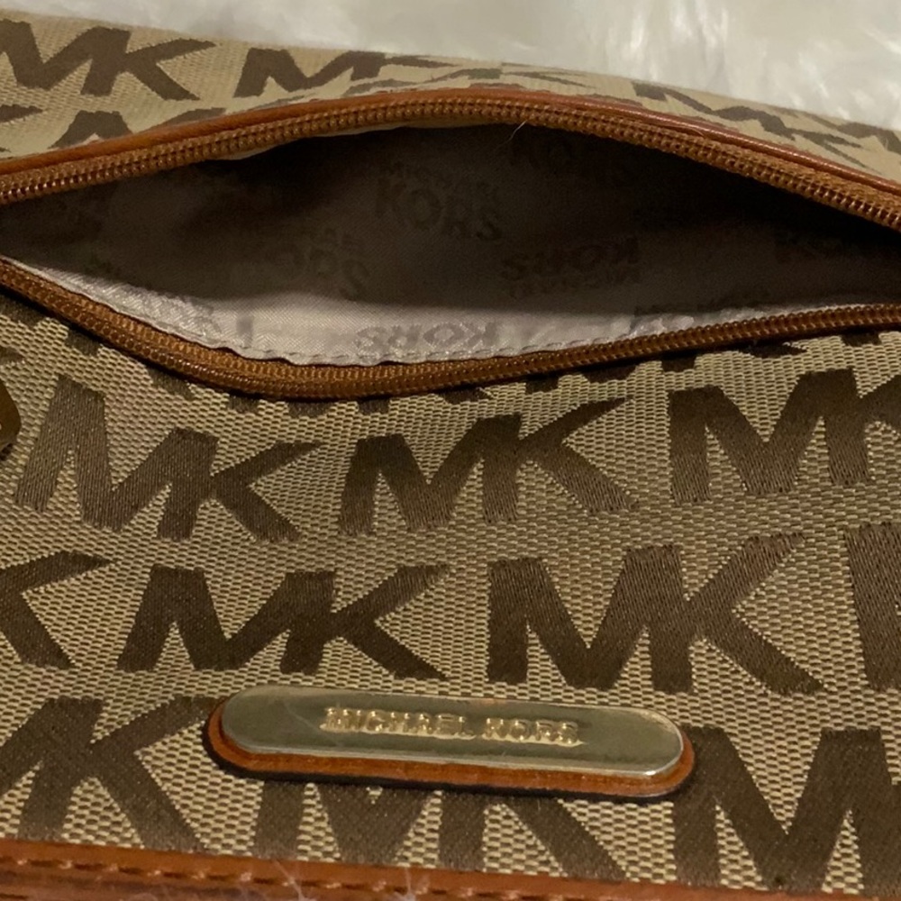 👜Vintage MICHAEL KORS monogram canvas wallet👛 - Picture 7 of 16